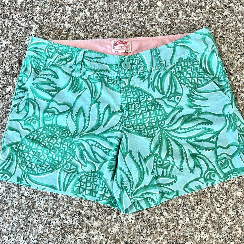LILLY PULITZER Originals Size 10 Toucan Tango Shorts Blue Green Pineapple